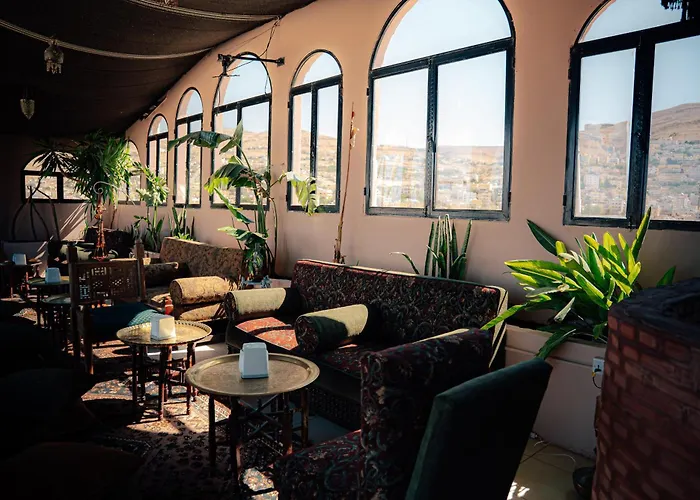 Nomads Hotel