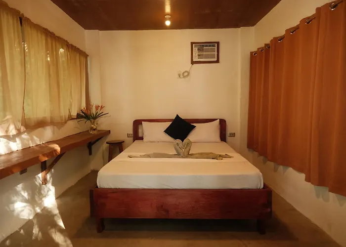 Cocovana Beach Resort (Adults Only)