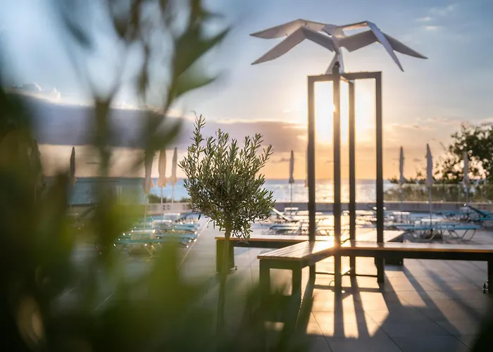 Astoria Hotel All Inclusive- Private Beach&Beach Club