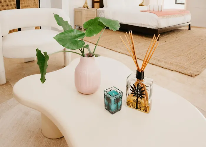 The Pink Palm Hotel - Adults Only