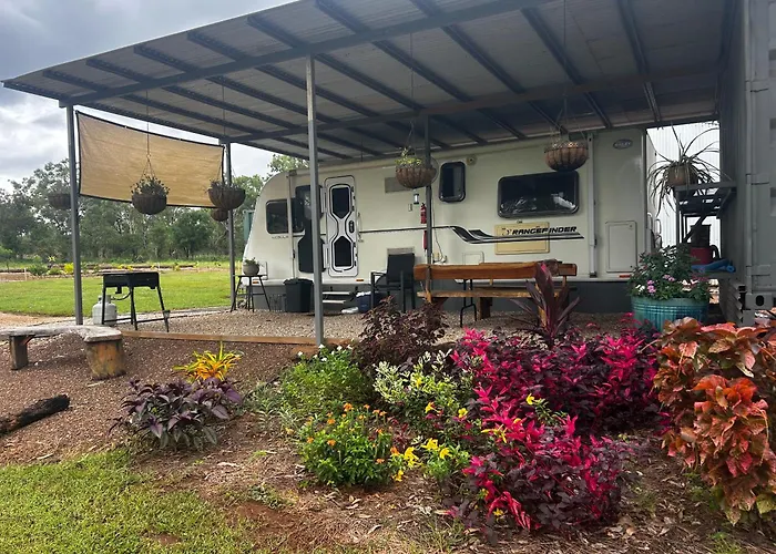 Litchfield Tropical Stay