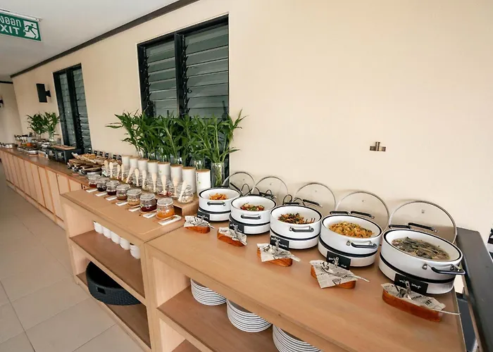 Ratana Hotel Chalong