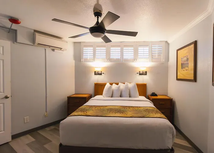 Kona Reef Resort By Latour Group