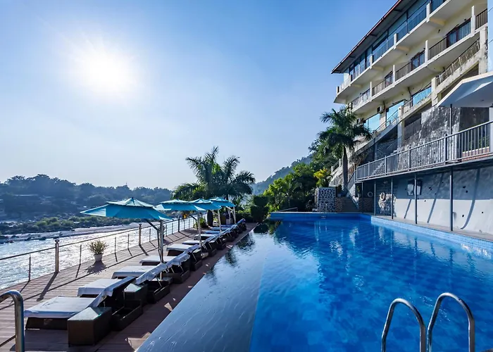 Divine Resort & Spa