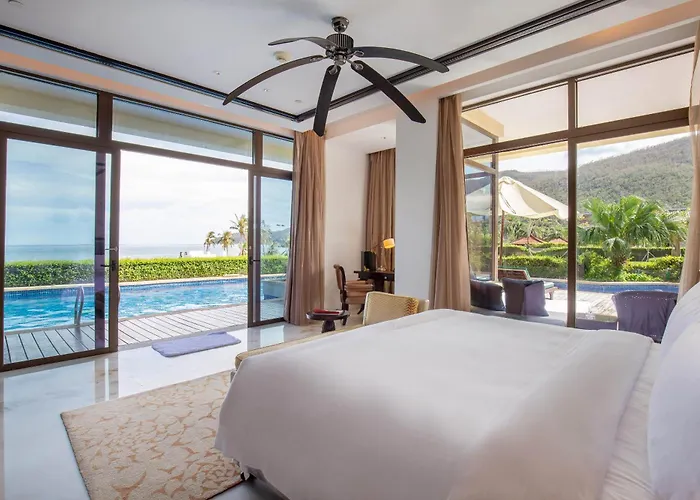 The St. Regis Sanya Yalong Bay Resort