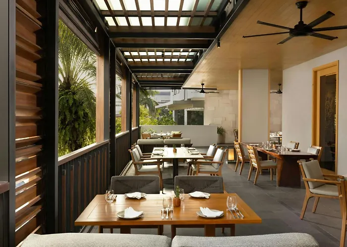 Courtyard By Marriott Bali Seminyak Resort