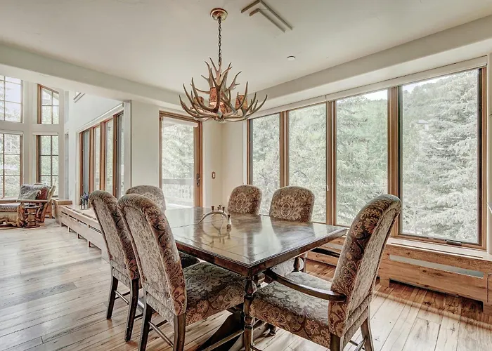 Pines Lodge, A Rockresort, By Vail s