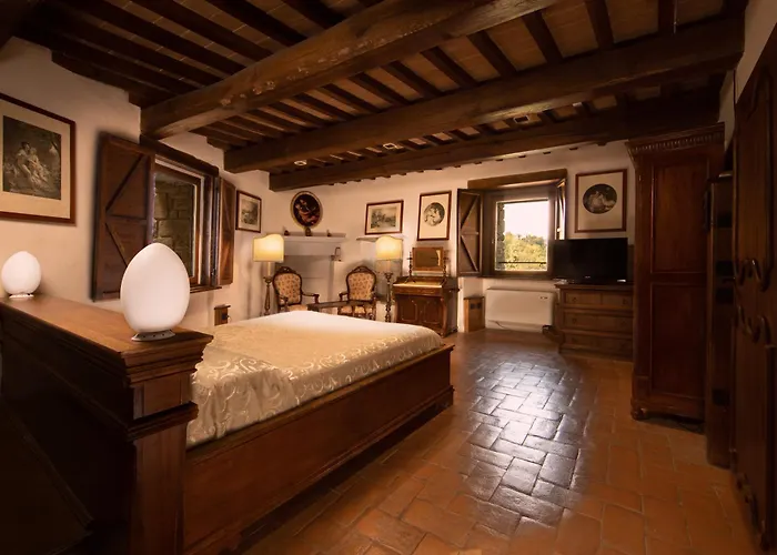 Castello Di Petroia