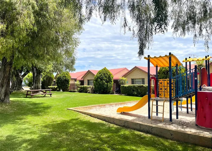 Busselton Villas And Glamping Village