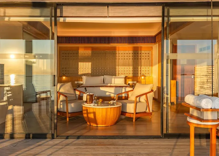 Hotel Kuda Villingili Maldives, Free Return Transfers 03 Nights & Above à Thulusdhoo