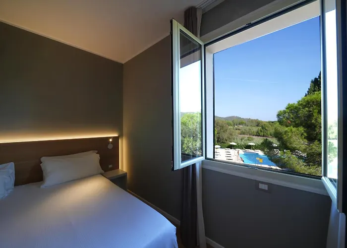 Hotel Club Lacona