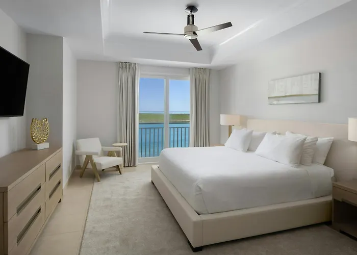 Blue Haven Resort- All Inclusive Grace Bay