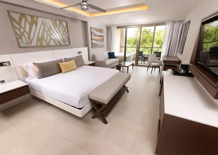 Royalton Riviera Cancun, An Autograph Collection All-Inclusive Resort & Casino (Adults Only) Puerto Morelos