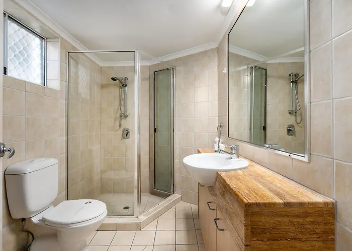 Rolling Surf Resort Caloundra