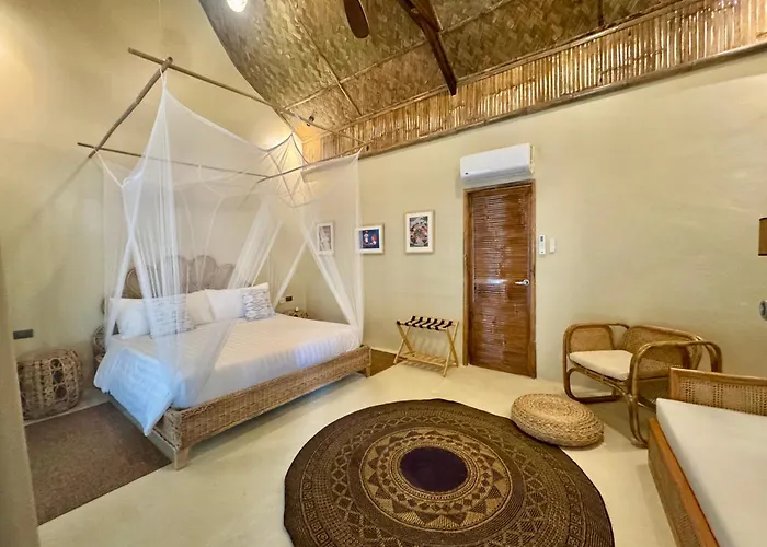The Beach House Ocam Ocam