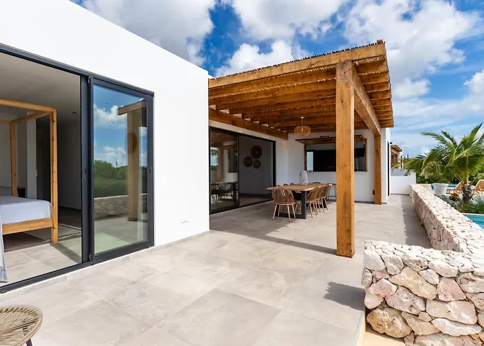 Lxry Villas