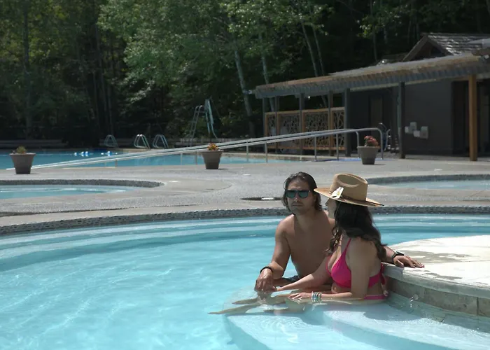 Sol Duc Hot Springs Resort Ovington