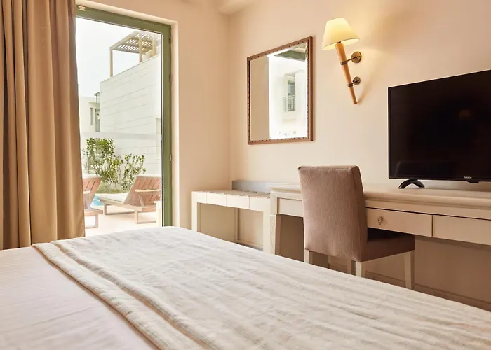 Giannoulis - Grand Bay Beach Resort (Adults Only) Kolymbari