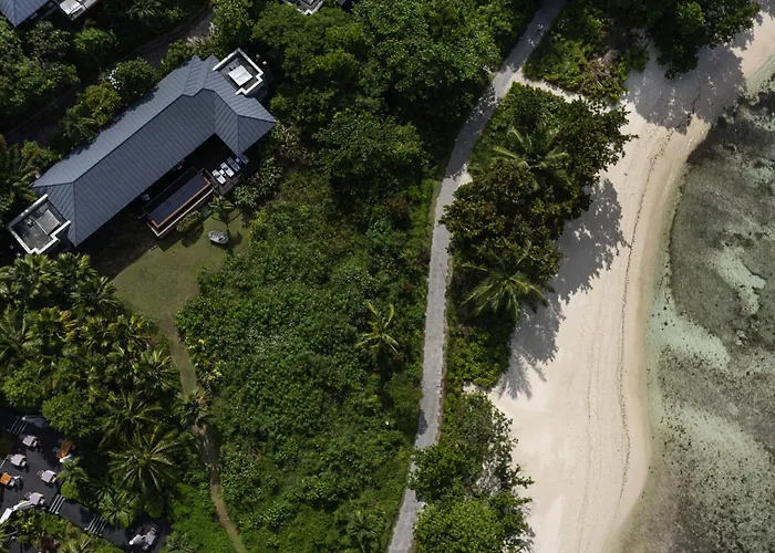 Hotel Raffles Seychelles à Anse Lazio