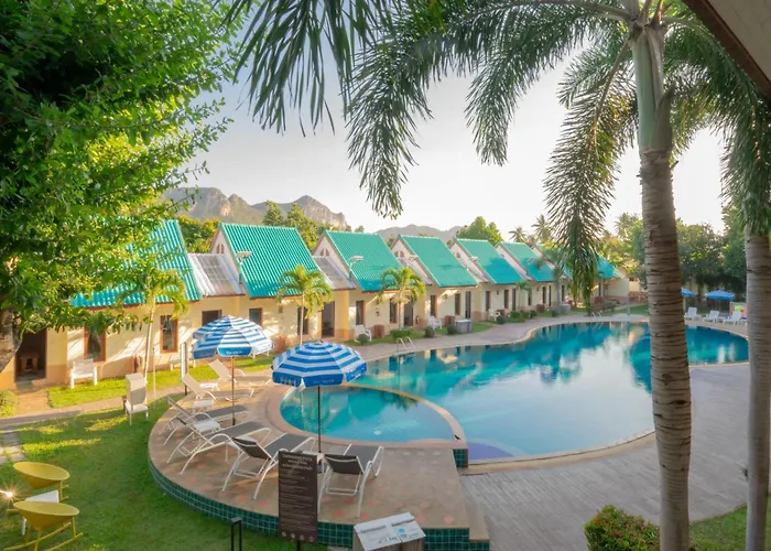 The Green Beach Resort