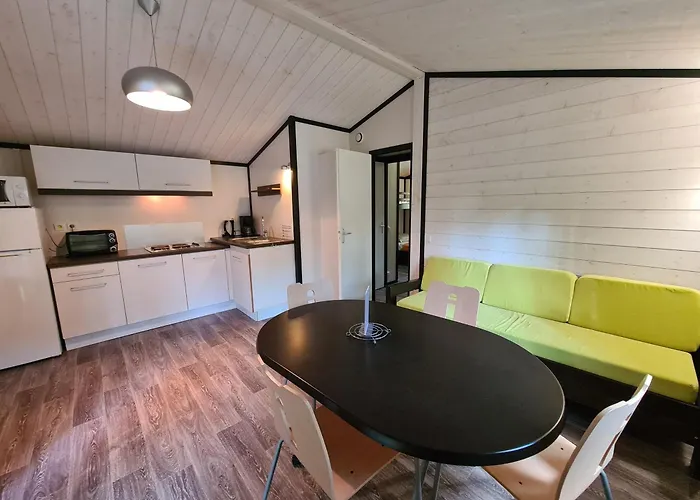 Hotel Les Buissonnets à Saint-Georges-de-Didonne