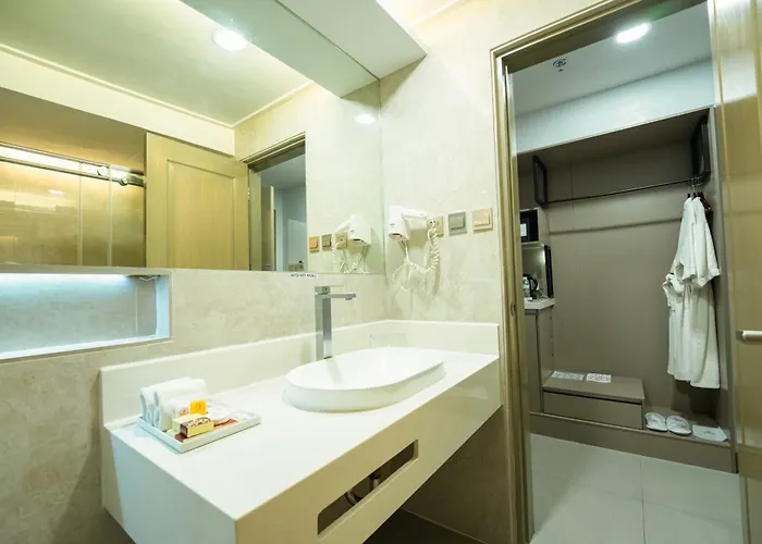 L'Fisher Hotel Bacolod