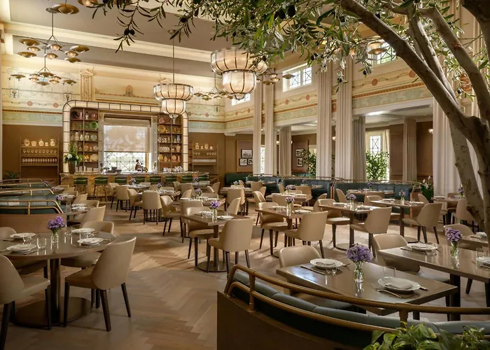 The Vinoy Resort & Golf Club, Autograph Collection