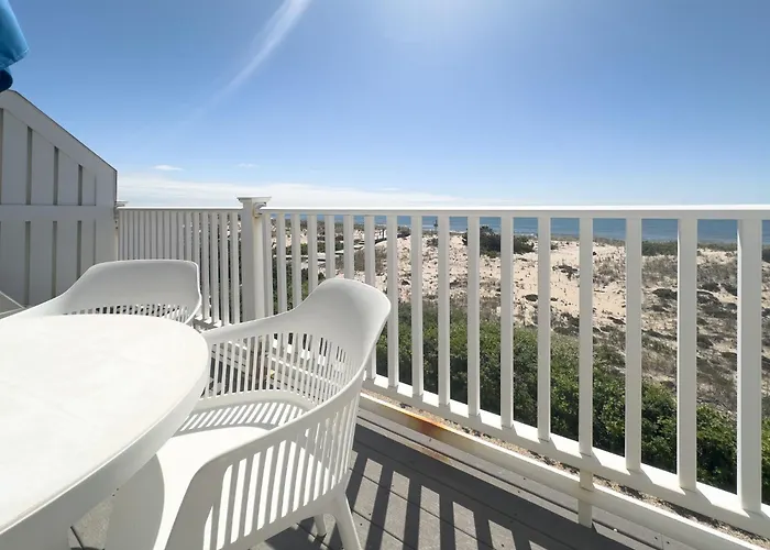 Sea Crest