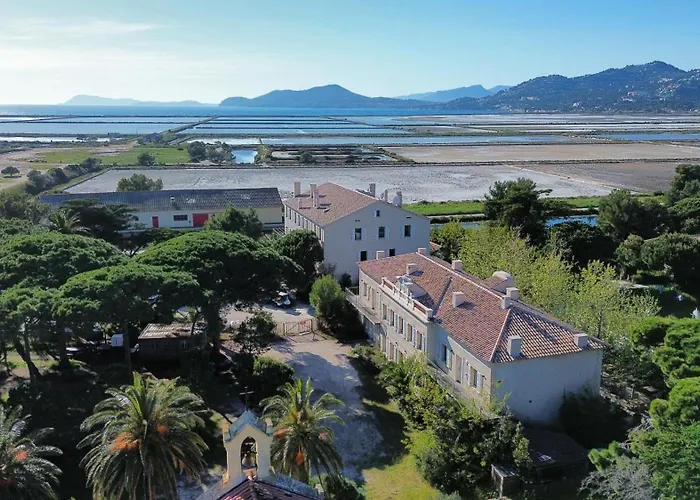 Le Hameau Des Pesquiers Ecolodge&Spa, Curio Collection By Hilton
