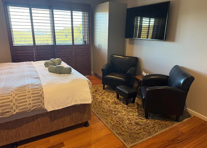 Sinclairs Country Retreat - Adults Only