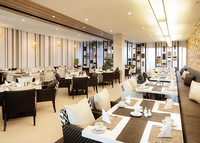 Classic Kameo Hotel & Serviced Apartment, Rayong