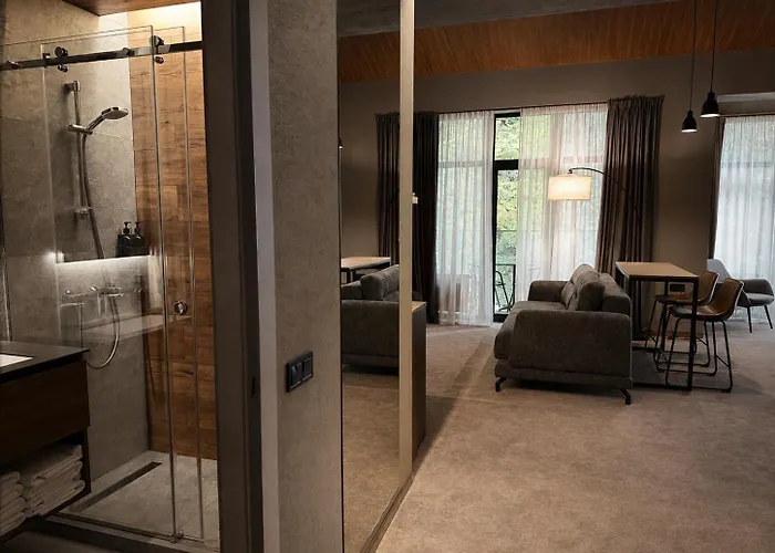 Wood Hotel Resort & Spa
