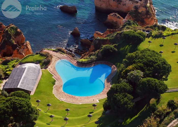 Aldeamento Turistico Da Prainha