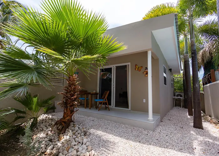 Hibiscus Beach House