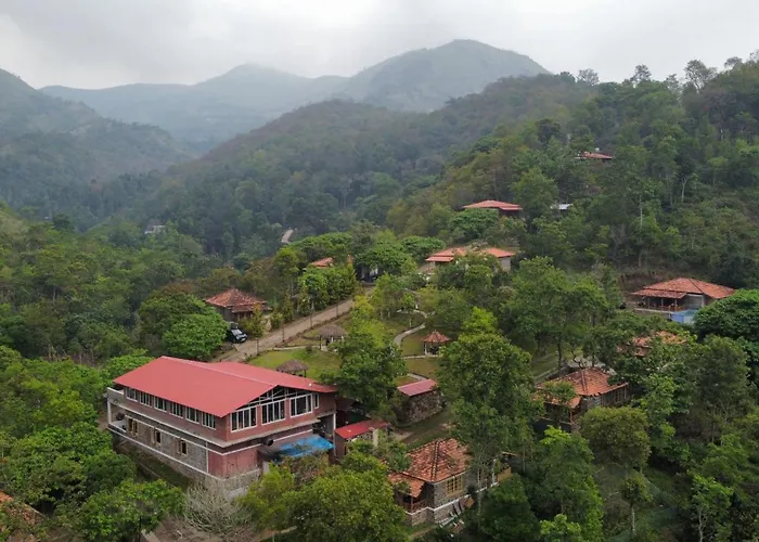 Zacs Valley & Wellness Retreat