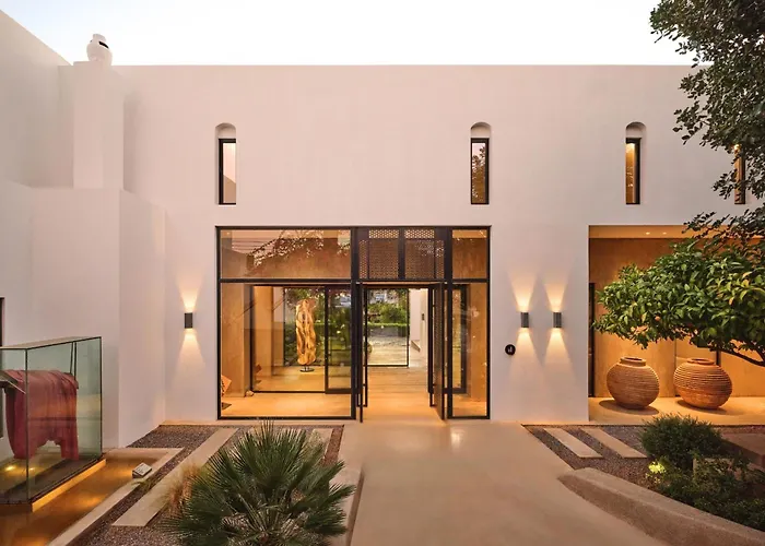 Minos Beach Art Hotel, A Member Of Design Hotels