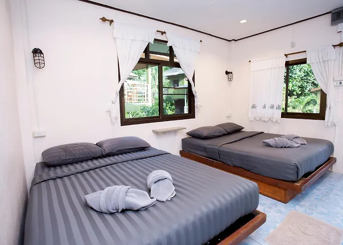 Khao Sok Jungle Huts