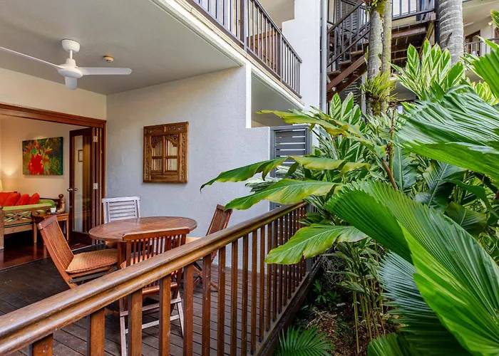 Hibiscus Resort & Spa - Official Onsite Reception & Check In Port Douglas