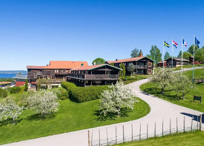 Green Hotel