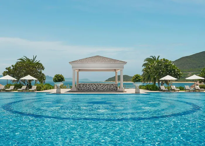 Nha Trang Marriott Resort & Spa, Hon Tre Island
