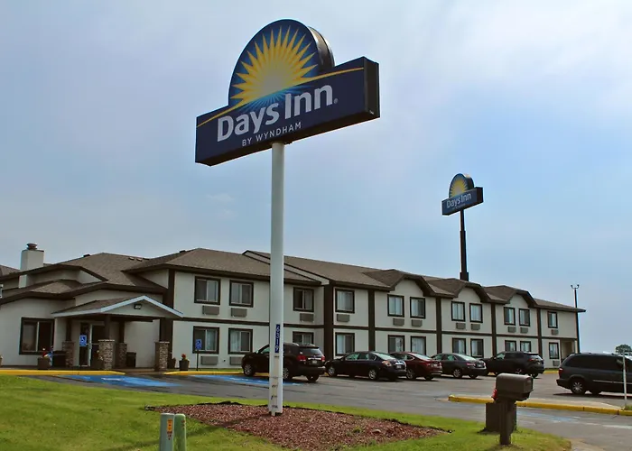 Days Inn By Wyndham West-Eau Claire
