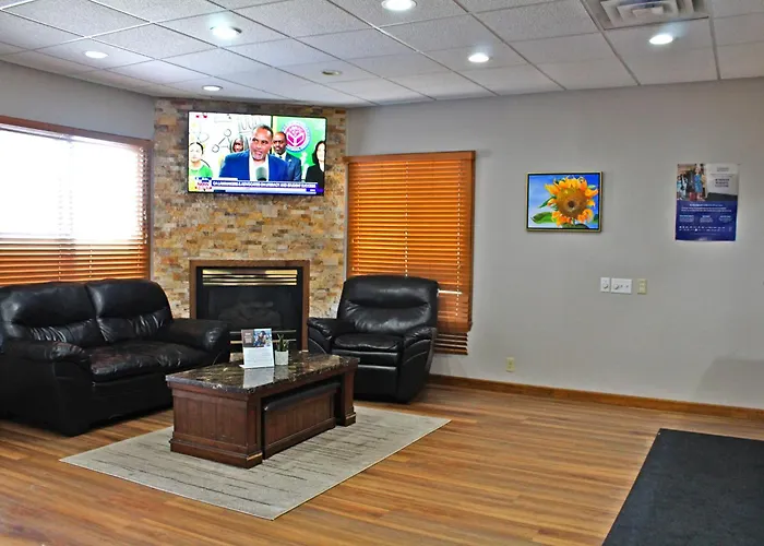 Days Inn By Wyndham West-Eau Claire
