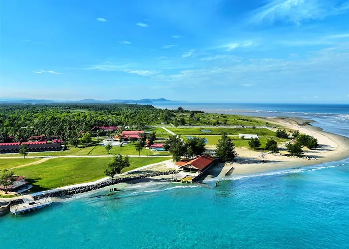 Borneo Beach & Mangrove Resort