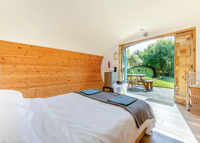 Atlantic Farm Surf Pods