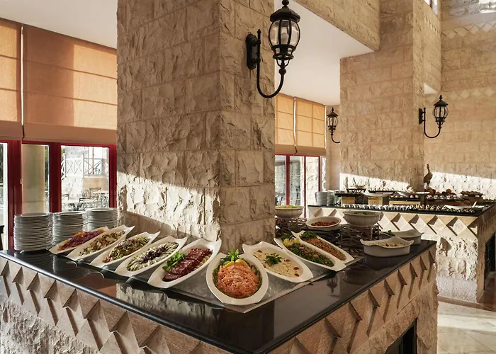 Grand Mercure Petra