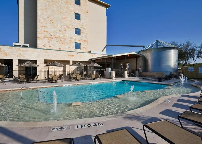Holiday Inn Northwest- Seaworld Area By Ihg