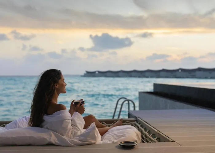Kuredhivaru Resort And Spa - Maldives