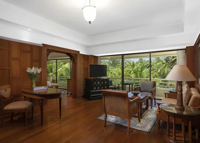 Pullman Phuket Karon Beach Resort