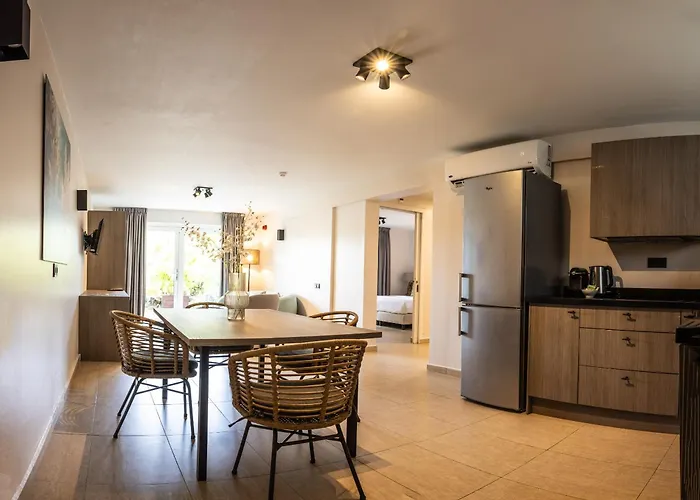 Dolphin Suites & Wellness Curacao