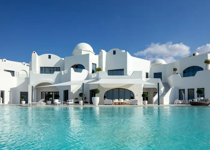 Anantara Santorini Abu Dhabi Retreat-Adults Only